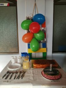 Festa de aniversário na sala do CAARPD