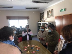 Clientes dos Espaços de Convívio em oração pela Ucrânia