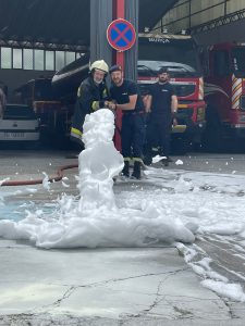 Clientes do CAARPD em atividade no quartel dos bombeiros voluntários de Murça