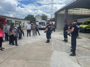 Clientes do CAARPD em atividade no quartel dos bombeiros voluntários de Murça