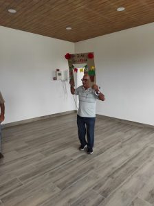 Clientes do CAARPD celebram o São João com marcha coreografada em sala