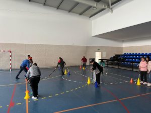 Clientes do CAARPD fazem atividades desportivas no pavilhão gimnodesportivo de Murça