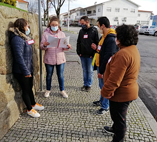 Formandos em atividade ao ar livre em Baião