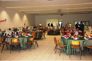 Dirigentes, colaboradores e clientes da A2000 em almoço de Natal