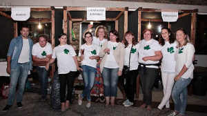 Festa das Vindimas - Participantes convivem em jantar e atividades de dança e canto