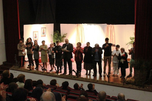 Noite de Teatro Mãe - Representação de peça de teatro em palco