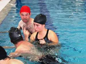 Oficina dos Sorrisos - Atividades na piscina