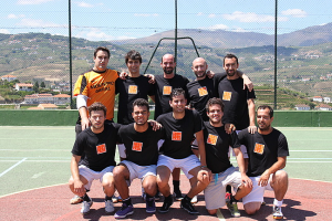 Foto de grupo de equipa participante