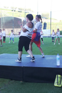 Zumba Solidário - Participantes fazem zumba durante iniciativa