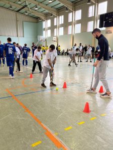 Clientes do CAARPD participam em torneio de hóquei