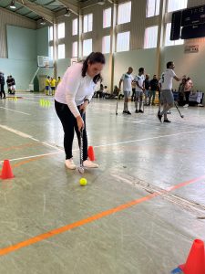 Clientes do CAARPD participam em torneio de hóquei