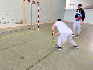 Clientes do CAARPD participam em torneio de hóquei