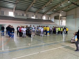 Clientes do CAARPD participam em torneio de hóquei