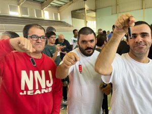 Clientes do CAARPD recebem medalhas de participação no torneio