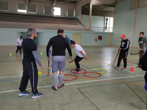 Clientes do CAARPD participam em torneio de hóquei