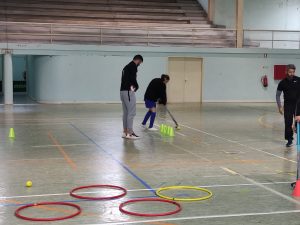 Clientes do CAARPD participam em torneio de hóquei